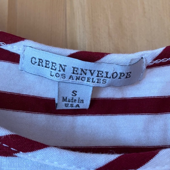 🤍Green Envelope Stripe Top - Picture 4 of 6